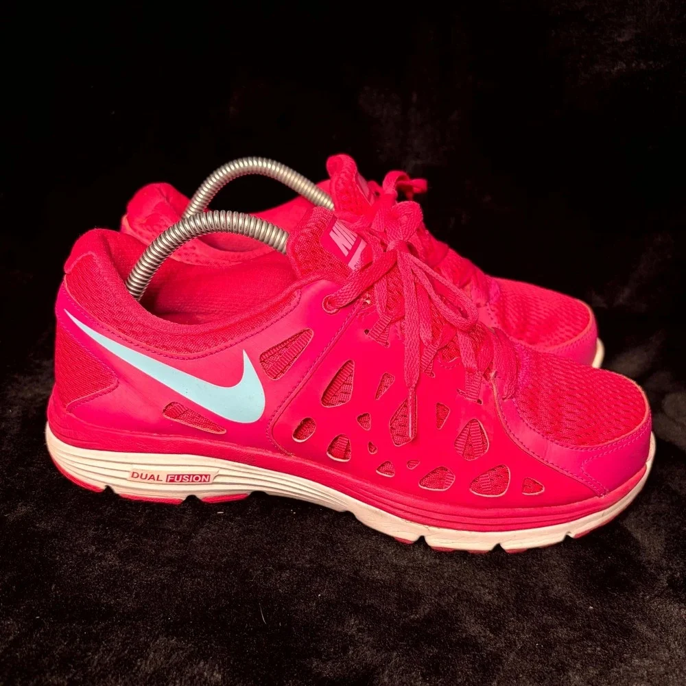 Nike Dual Fusion Run 2‎ 599564-602 Womens US 9.5 Running Shoes Pink Sneakers